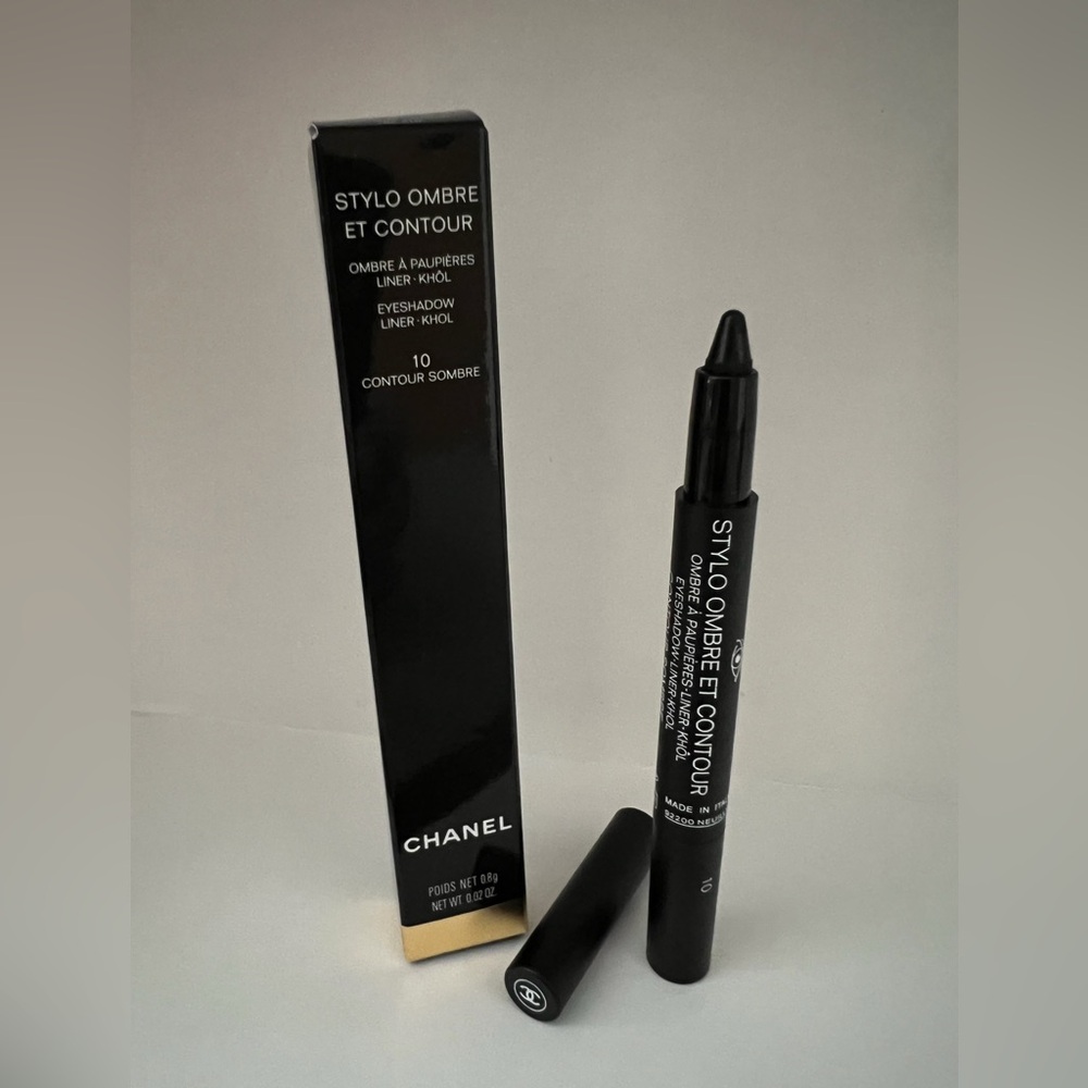 CHANEL Stylo Ombre Et Contour in Black